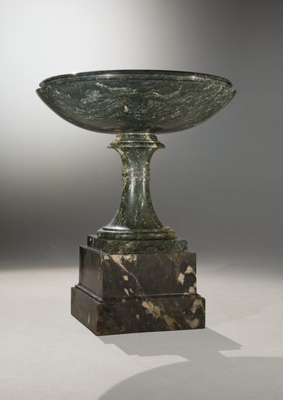 Vase, vers 1830-40 - Russian School