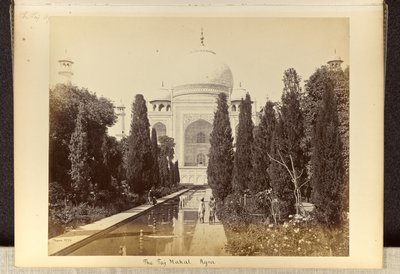 Agra ; le Taj Mahal, vu depuis la fontaine - Samuel Bourne
