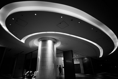 Courbes architecturales modernes - Satoshi Hata