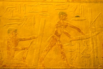 Égypte ancienne, peinture murale, Mastaba/Tombe de Ti, Saqqarah, 5e dynastie, Charpentiers, rabotant et sciant du bois - School Egyptian