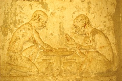 Égypte ancienne, sculpture/peinture murale, tombe de Petosiris, Tuna el Gebel, 300 av. J.-C., hommes fabriquant des médicaments onguents - School Egyptian