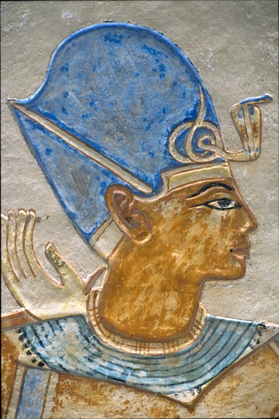 Ramsès III embrassant Isis, tombeau d