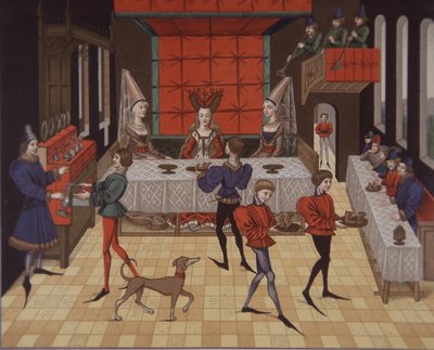 Dames aristocratiques médiévales du 15e siècle servant le dîner - School English