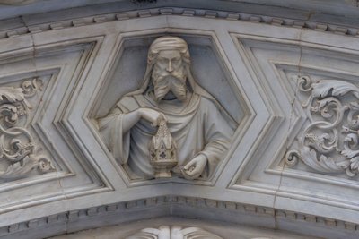 Christ, détail du relief autour du portail latéral, cathédrale de Santa Maria del Fiore, Florence (Liste du patrimoine mondial de l