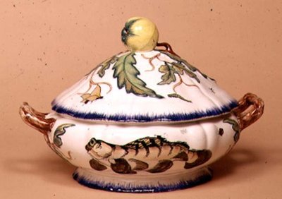 Soupière par Leboeuf et Milliet, décorée par Rousseau d