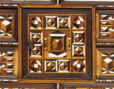 Cabinet de table en marqueterie sud-allemand - School German
