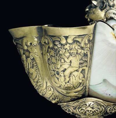 Coupe de nautile montée, Nagyszeben, milieu du 17ème siècle (détail) - School Hungarian