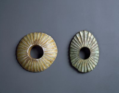Armilles en silex, période Jomon 10000-300 av. J.-C. - Japanese School