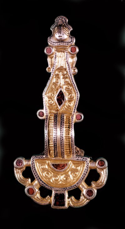Fibule mérovingienne. Musée de Saint-Germain en Laye - School Merovingian