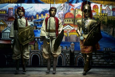 Puppi, Palerme, Sicile, Italie. Ces marionnettes siciliennes appartiennent à une ancienne tradition visant à raconter aux Siciliens l