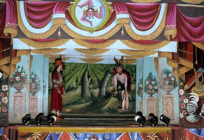 Théâtre de marionnettes à Palerme. Ces marionnettes, appartenant à une tradition sicilienne remontant à l