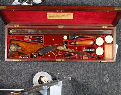 Fusil à percussion D.B. 16 trous, décoré d
