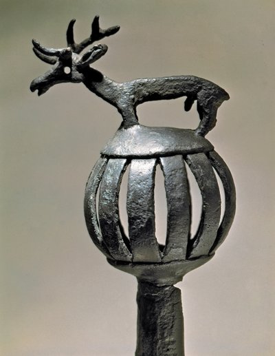 Art scythe (civilisation scythe ou Scythie) : ornement de char en bronze surmonté de la figure d