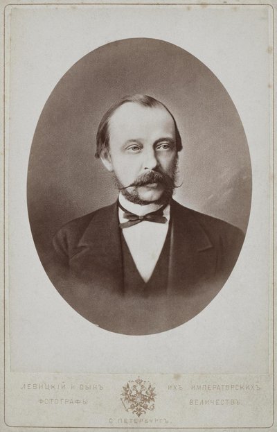 Portrait du comte Dmitry Andreyevich Tolstoy 1823-1889 - Sergei Lvovich Levitsky