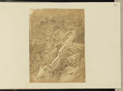 [Cascade de montagne] - Sir John Joscelyn Coghill