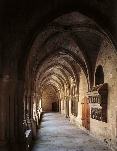 Cloître des Chevaliers du Monastère de Poblet, Vimbodi, Espagne - Spanish School