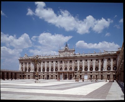 Vue du Palais Royal - Spanish School