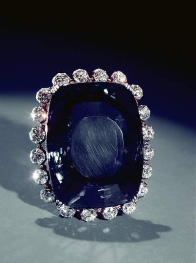 La Broche Logan (saphir et diamant) - Sri Lankan School