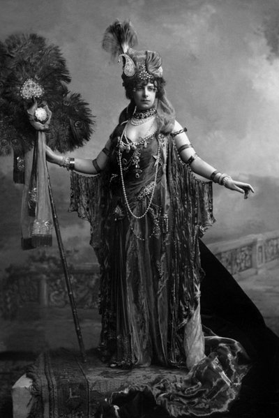Lady Feodorowna Sturt - Studio Lafayette