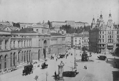 Zurich, Place de la Gare et le Polytechnikum - Swiss Photographer
