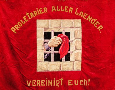 Bannière syndicale exhortant les prolétaires de tous les pays à s