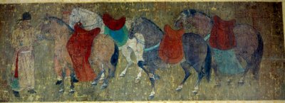 Art chinois : "deux palefreniers conduisant quatre chevaux dans une écurie impériale". Fragment d