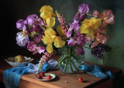 Iris frais et fruits - Tatyana Skorokhod