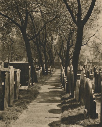 Dans le cimetière désaffecté des dissidents à Bunhill Fields, vers 1935 - Taylor