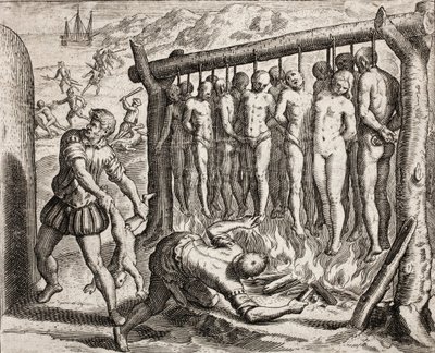 Treize victimes pendues et brûlées, représentation des crimes infligés aux Indiens par les colons espagnols dans "Narratio regionum indicarum per Hispanos quosdam devastatarum verissima" par Bartolomé de las Casas (gravure) - Theodore de Bry