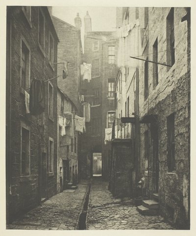 Close No. 75 High Street - Thomas Annan