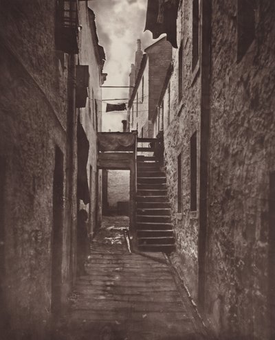 Planche 32 : Close, No. 128 Saltmarket, 1868-1871, imprimé en 1877 - Thomas Annan