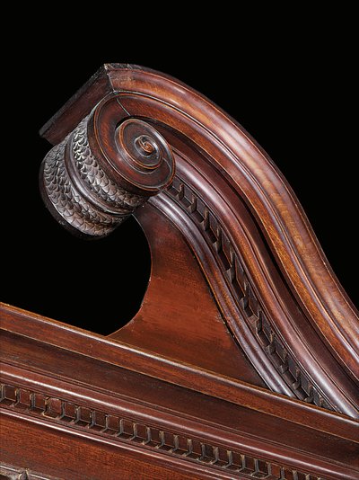 Une bibliothèque à façade brisée George III - Thomas Chippendale