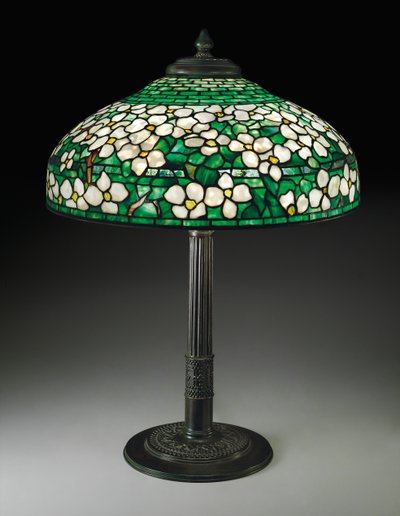 Lampe de table Dogwood, vers 1910 - Tiffany and Company