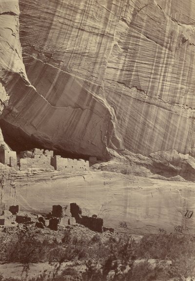 Ruines Anciennes dans le Canyon de Chelle, Nouveau-Mexique - Timothy H. OSullivan