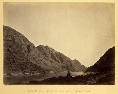 Iceberg Cañon, fleuve Colorado, vue d