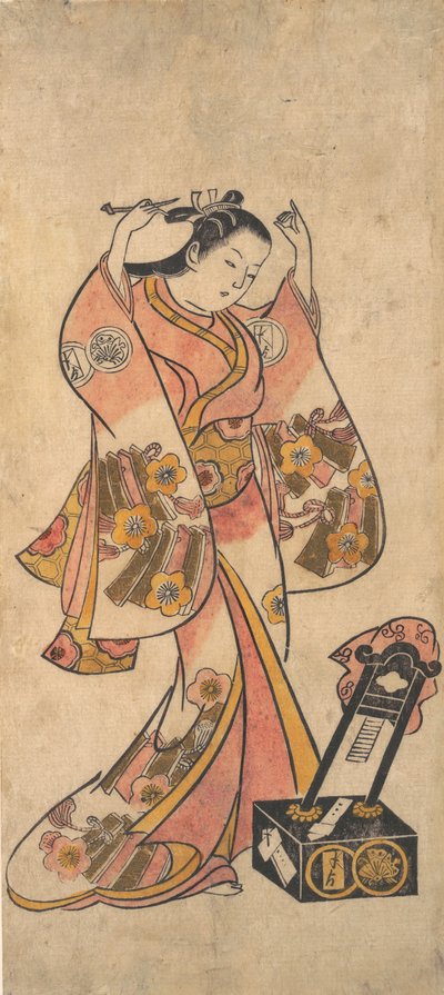 Sanjo Kantaro en tant que femme arrangeant ses cheveux devant un miroir laqué, avant 1763 - Torii Kiyomasu II.
