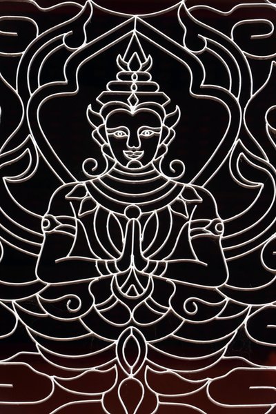 Temple bouddhiste Wat Ong Teu. Une déesse décore une fenêtre - Unbekannt
