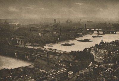Un dernier regard sur le merveilleux Londres depuis la croix sur le dôme de Saint-Paul, vers 1935 - Unbekannt