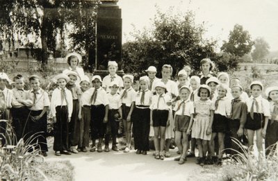 Unité de Jeunes Pionniers à Yalta, Crimée, URSS, années 1950 - Unbekannt