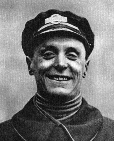 Un chauffeur de bus, Londres, 1926-1927 - Unbekannt