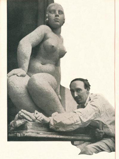 Un camée de Frank Dobson Booths a la magie de Pygmalion. Il fait même revivre certaines statues - Unbekannt