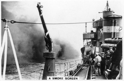 Un écran de fumée déployé par un destroyer, 1937 - Unbekannt