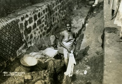 Une blanchisseuse, Sierra Leone - Unbekannt