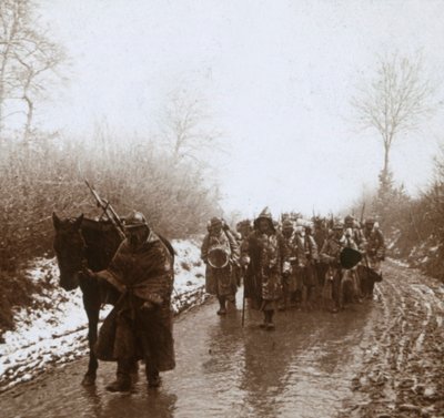 Avancer dans la neige, Artois, nord de la France, vers 1914-1918 - Unbekannt