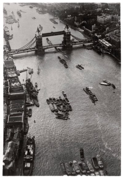 Vue aérienne du Tower Bridge, Londres, depuis un Zeppelin, 1931-1933 - Unbekannt
