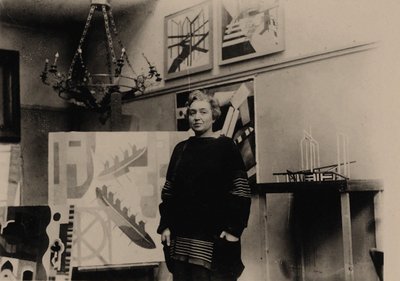Alexandra Exter dans son atelier parisien - Unbekannt