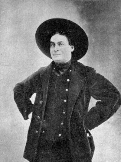 Aristide Bruant, chanteur de cabaret, comédien et propriétaire de nightclub français, 1901 - Unbekannt