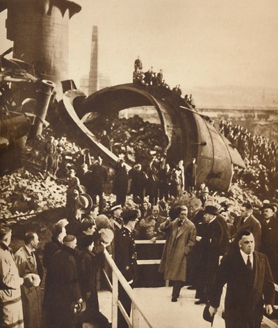 Aux aciéries abandonnées, Pays de Galles du Sud, 1936-1937 - Unbekannt