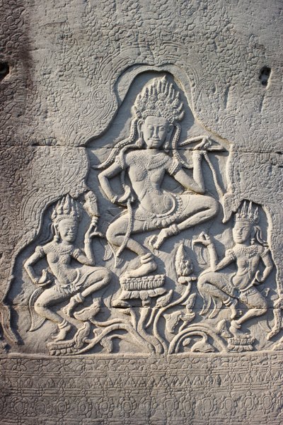 Danseurs célestes du Bayon sculptés dans un pilier, Siem Reap, Cambodge - Unbekannt