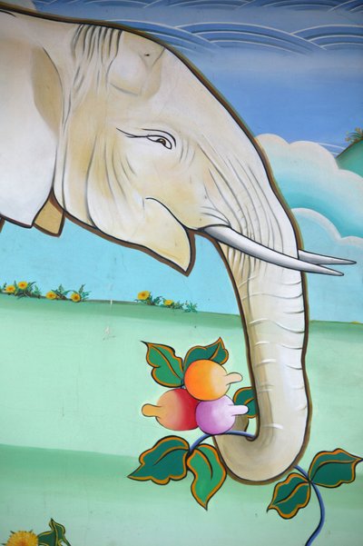 Peinture bouddhiste. Temple des Mille Bouddhas, Toulon sur Arroux, France - Unbekannt
